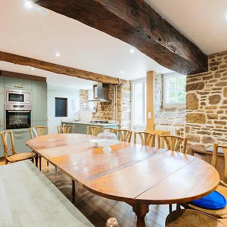 La Maison Des Salle De Cinéma Mont Saint Michel * Le Petit-Celland
